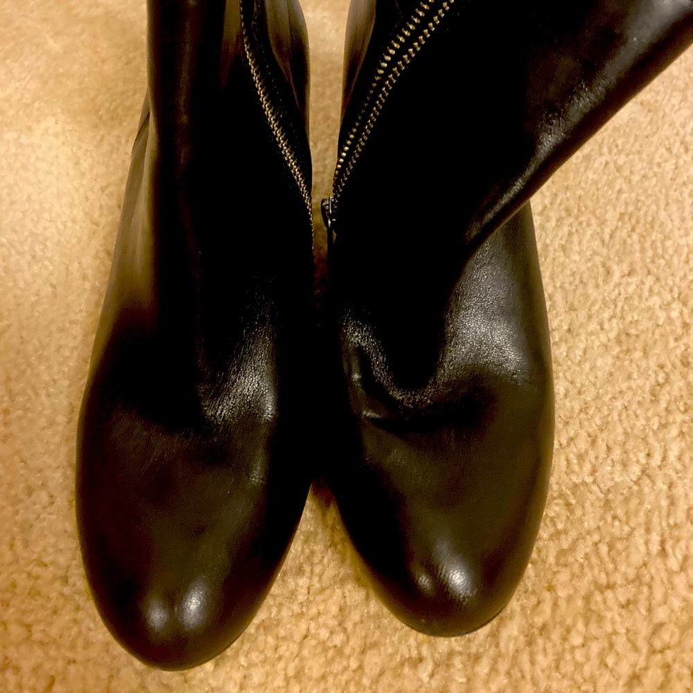 MK boots size 8.5 used but in very good condition!